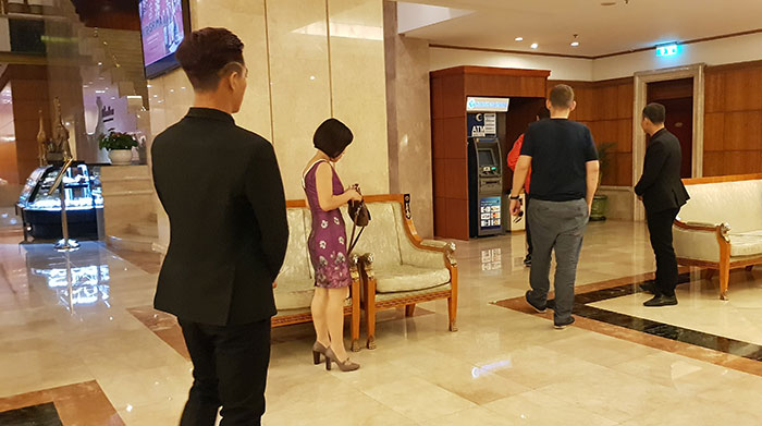 Dịch vụ vệ sĩ cho Doanh nhân của Yuki Sepre24 còn giúp tôn vinh Thân Chủ