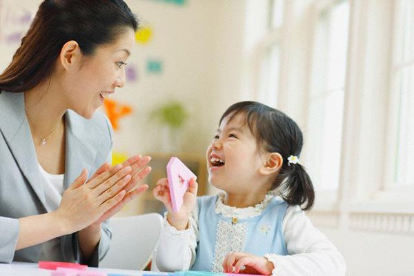 Cách xây dựng mạng lưới hỗ trợ và đồng đội để tự bảo vệ