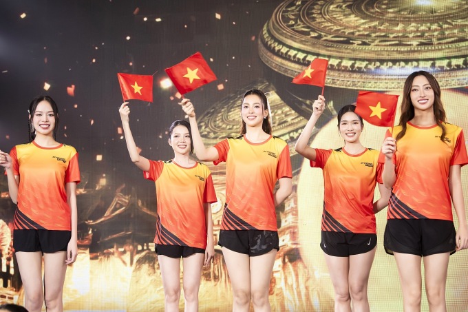 Giải Marathon Strong Vietnam Vũng Tàu là một sự kiện thể thao quan trọng diễn ra tại thành phố biển Vũng Tàu, một địa điểm nổi tiếng với cảnh quan đẹp và không khí trong lành.