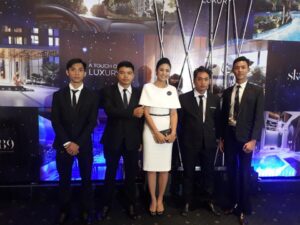Nhân viên bảo vệ cần ăn mặc lịch sự phù hợp với thân chủ