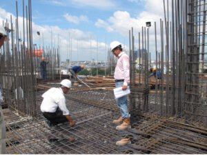 Công trình đang thi công cần được bảo vệ