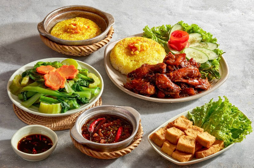 Cơm Niêu Thiên Lý